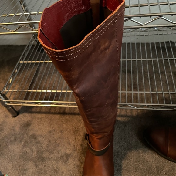 Beautiful Roadey’s in cognac only worn for about 2 hours - Picture 7 of 9